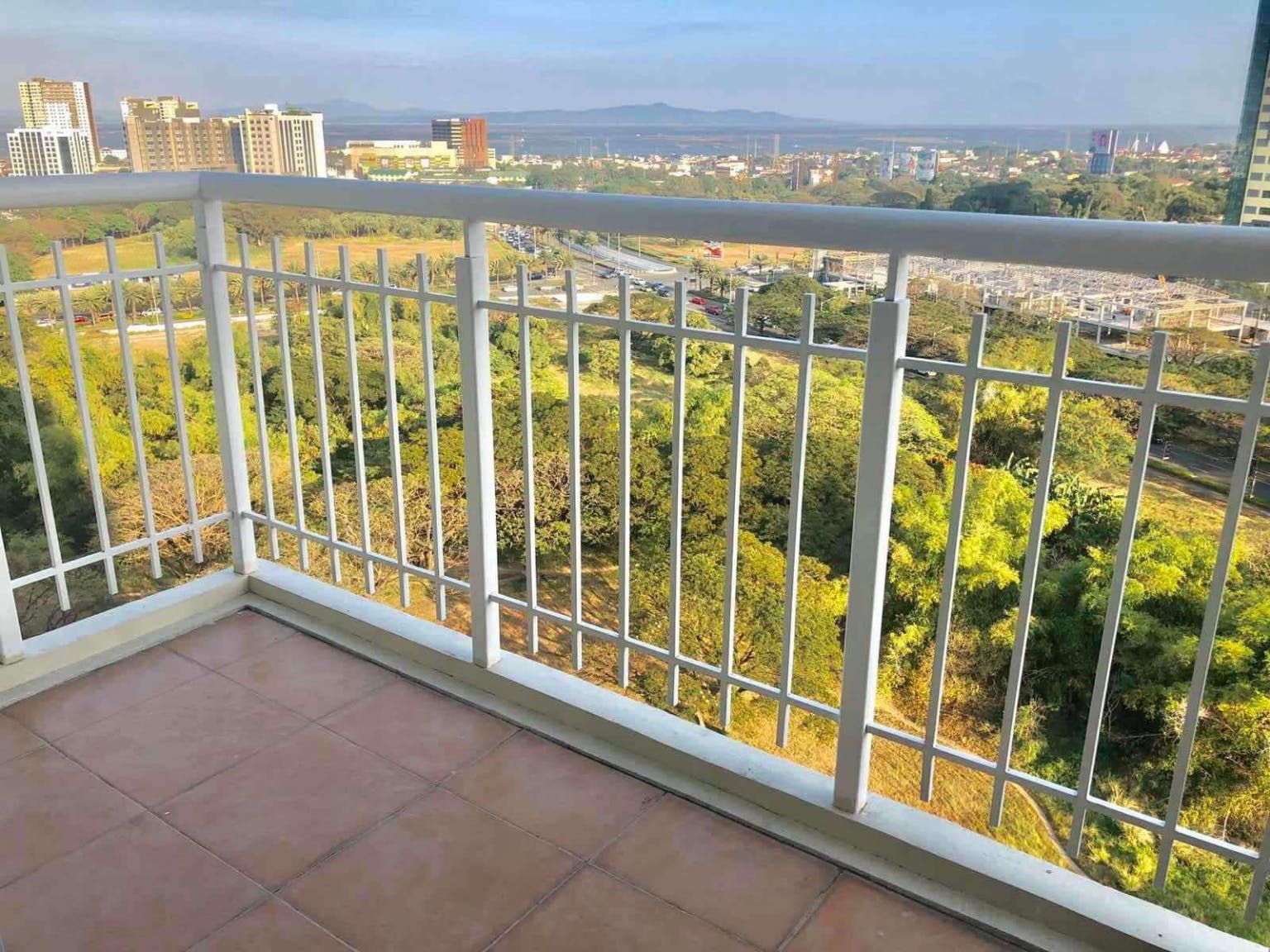 "2BR Condo for Rent in La Vie Flats, Alabang, Muntinlupa"07