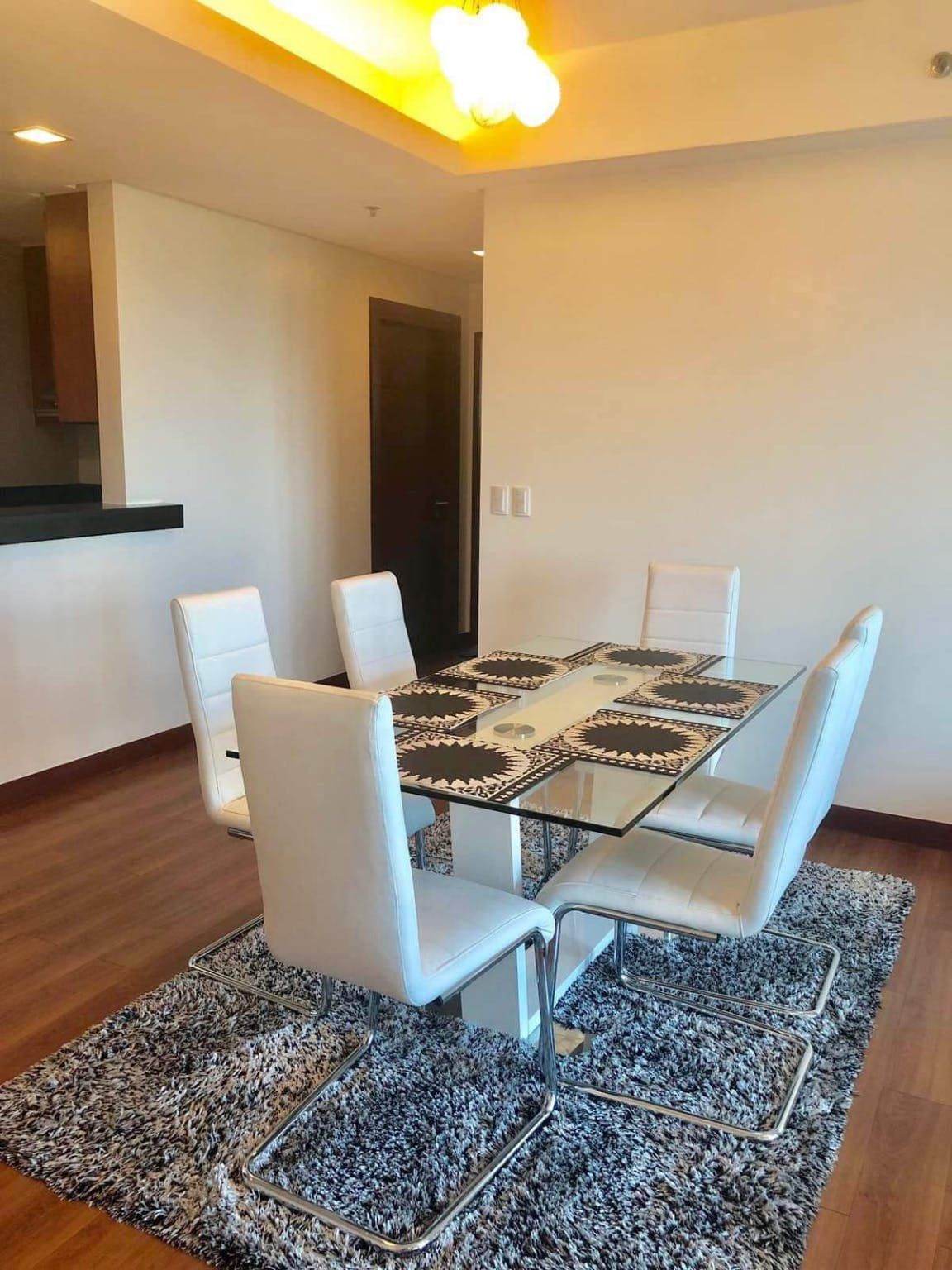 "2BR Condo for Rent in La Vie Flats, Alabang, Muntinlupa"09
