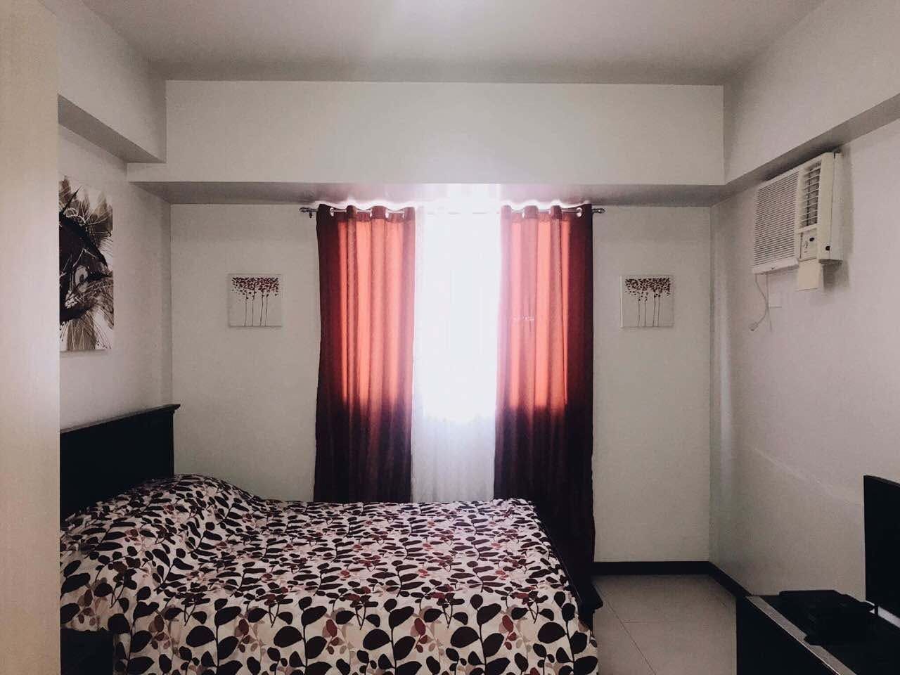 "1BR Condo for Rent in The Columns Legaspi, Legazpi Village, Makati"10