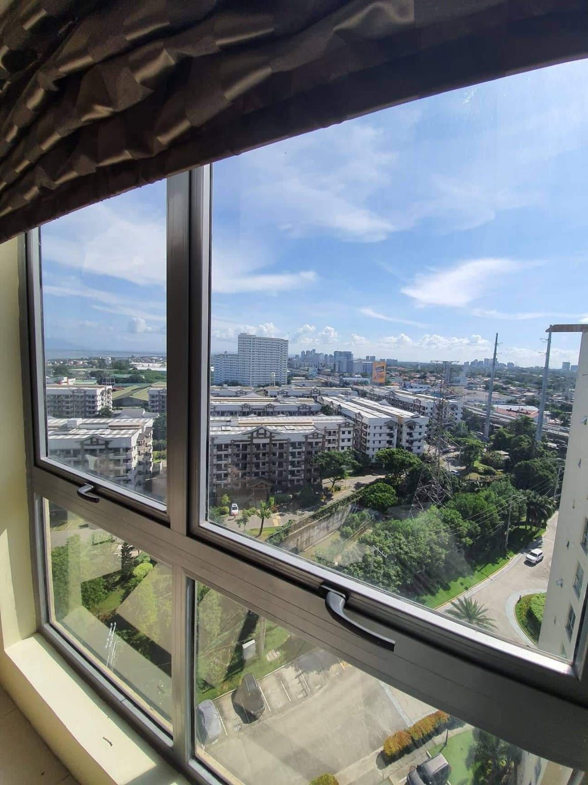 "2BR Condo for Rent in East Bay Residences, Sucat, Muntinlupa"04