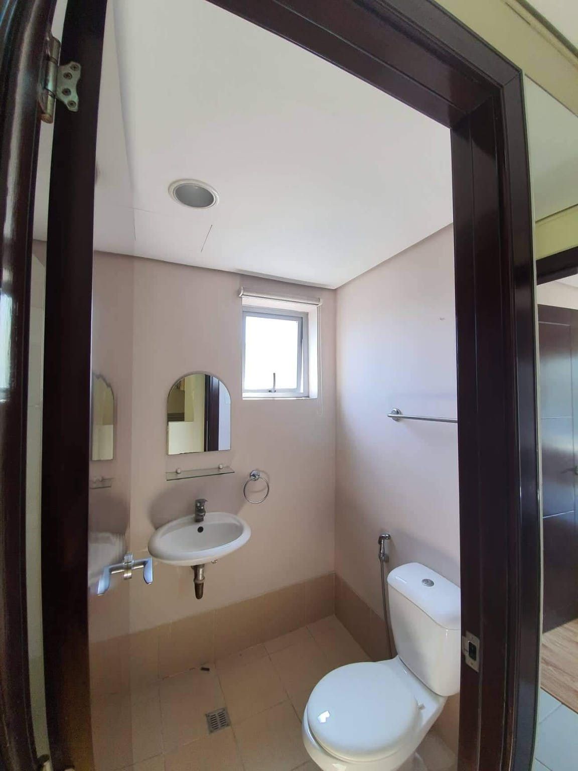 "2BR Condo for Rent in East Bay Residences, Sucat, Muntinlupa"10