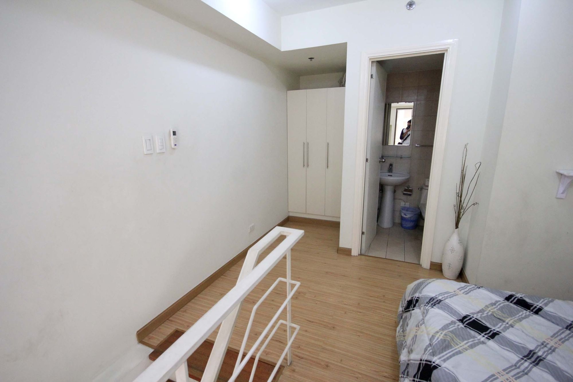 "1BR Condo for Rent in Grand Soho Makati, Salcedo Village, Makati"06
