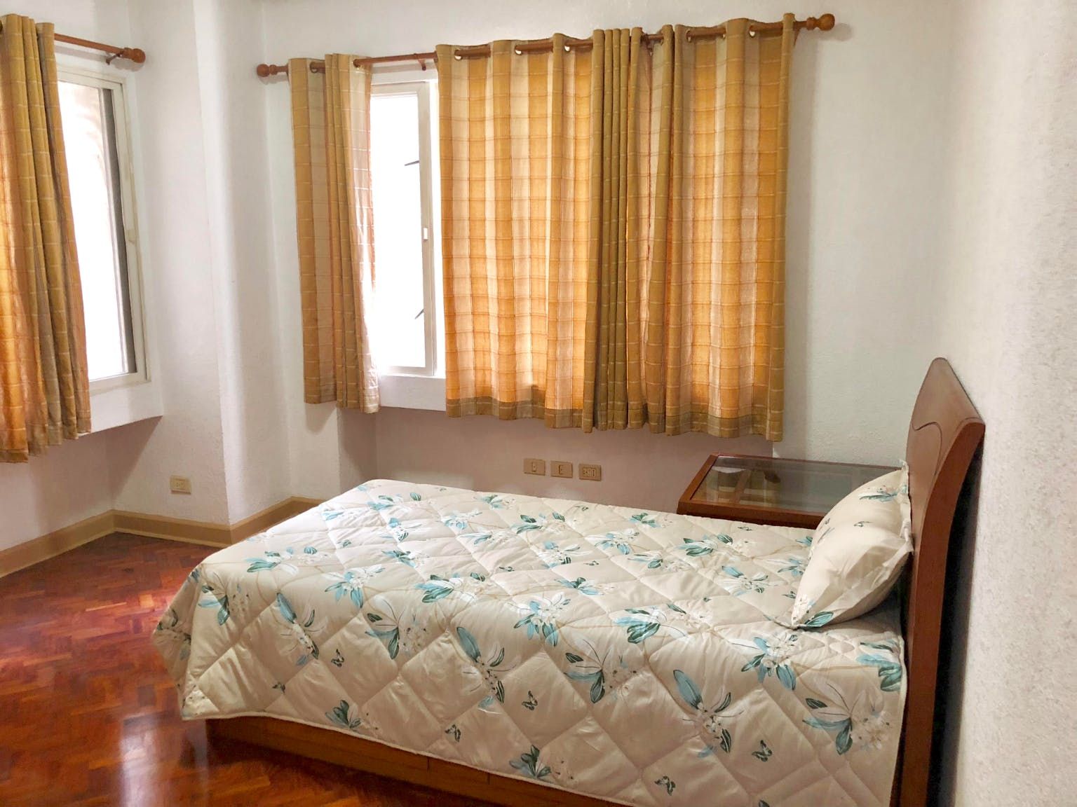 "3BR Condo for Rent in Three Salcedo Place, Salcedo Village, Makati"09