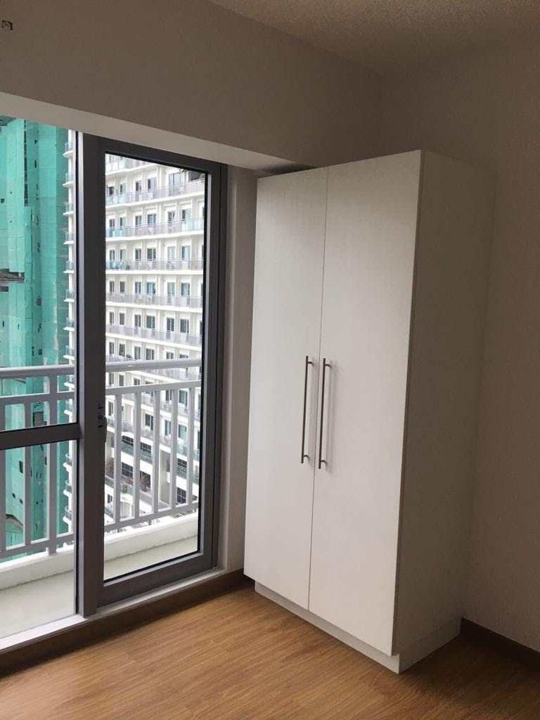"2BR Condo for Rent in Acqua Private Residences, Hulo, Mandaluyong"04