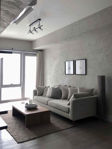 "1BR