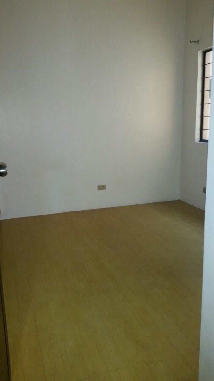 "1BR Condo for Rent in 32 Sanson, Lahug, Cebu"03