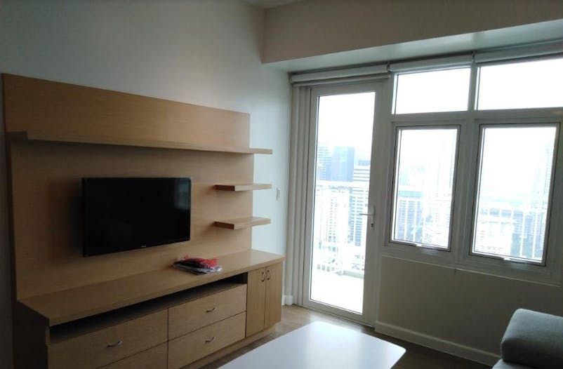 "1BR Condo for Rent in The Meranti at Two Serendra, BGC - Bonifacio Glo"06