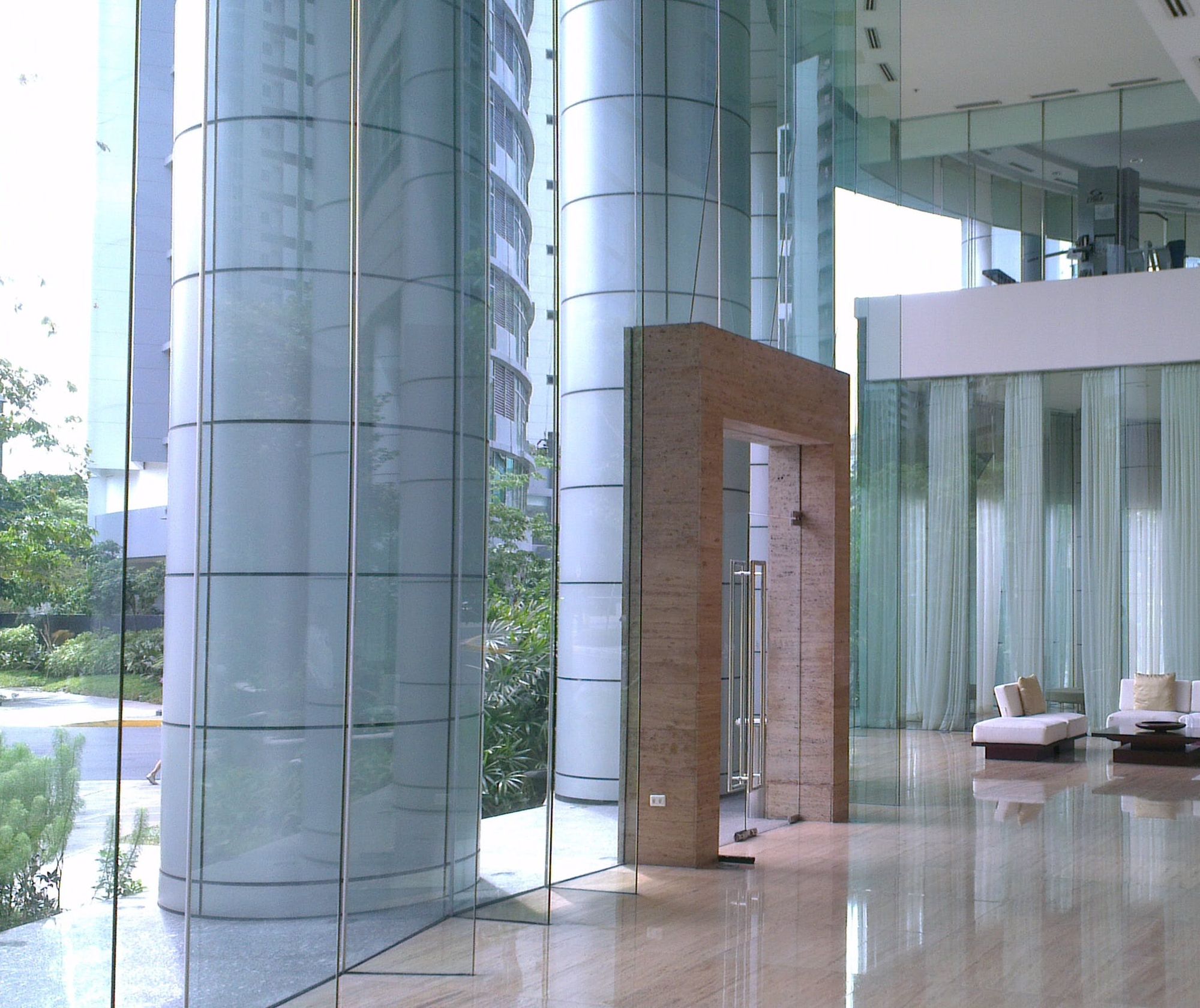 "2BR Condo for Rent in One McKinley Place, BGC - Bonifacio Global City,"07