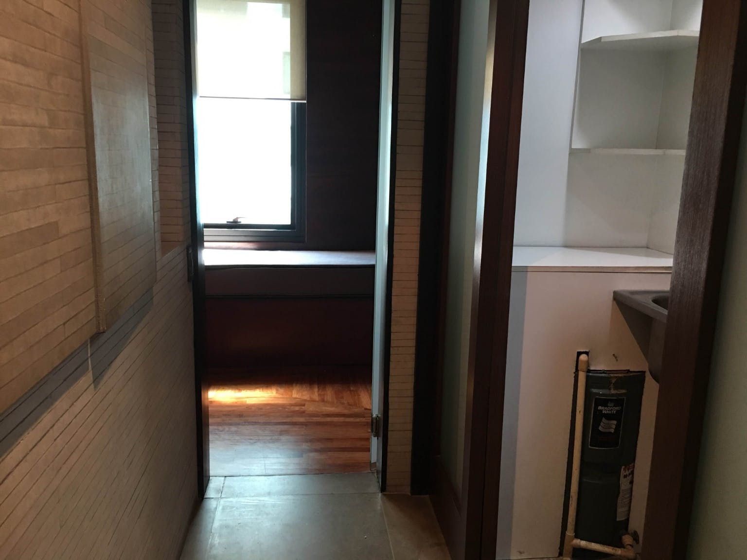 "2BR Condo for Rent in Amorsolo West, Rockwell Center, Makati"04