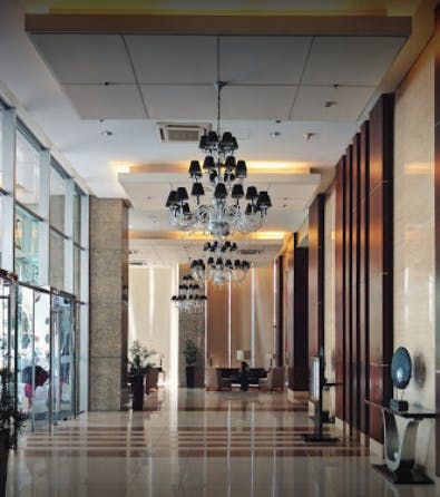"1BR Condo for Rent in The St. Francis Shangri-La Place, Ortigas Center"08