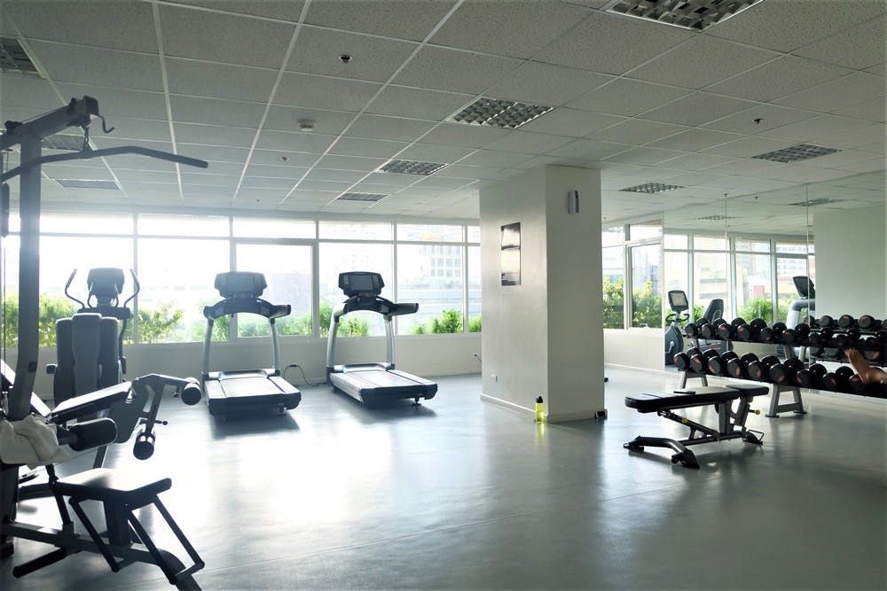 "1BR Condo for Rent in Senta, Legazpi Village, Makati"10