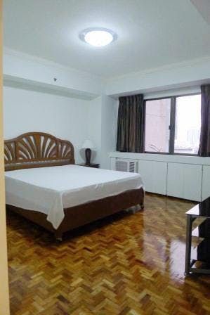 2BR Condo for Rent06