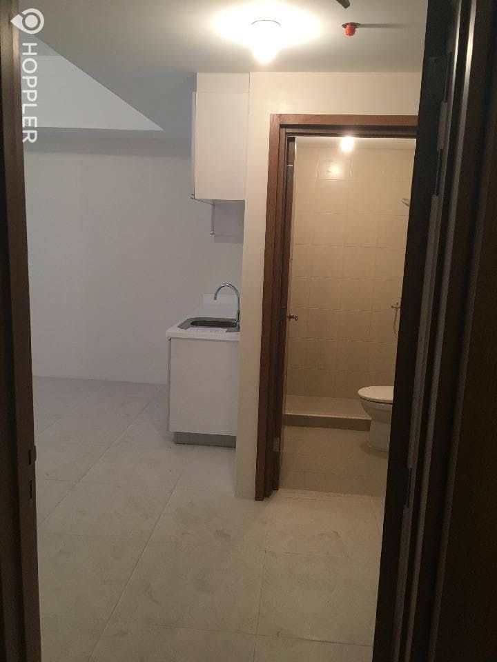 "Studio Condo for Rent in Icon Plaza, BGC - Bonifacio Global City, Tagu"08