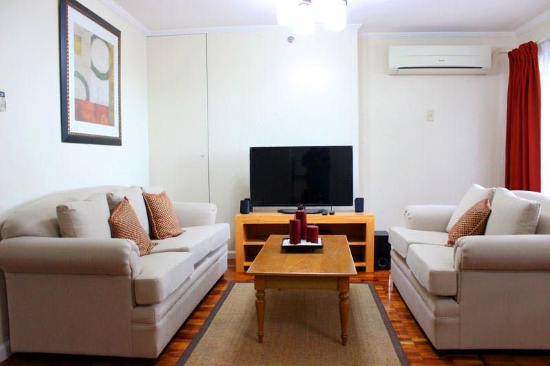 "2BR Condo for Rent in Classica Tower Condominium, Salcedo Village, Mak"04