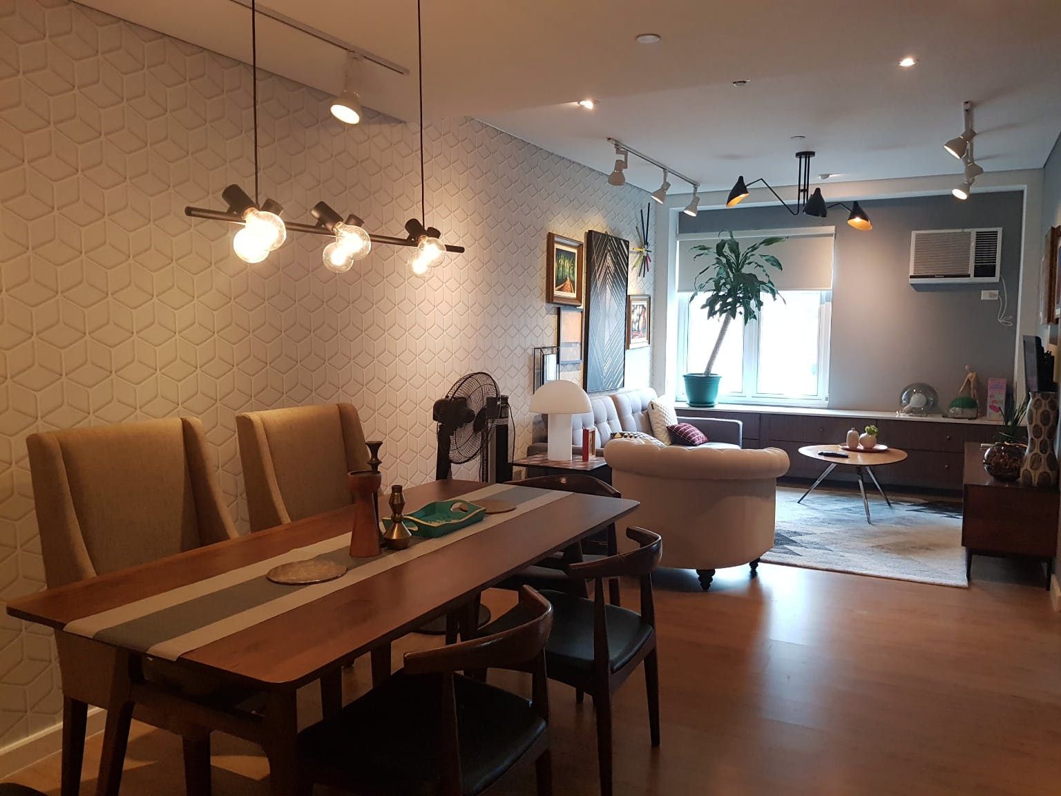 "1BR Condo for Rent in The Meranti at Two Serendra, BGC - Bonifacio Glo"10