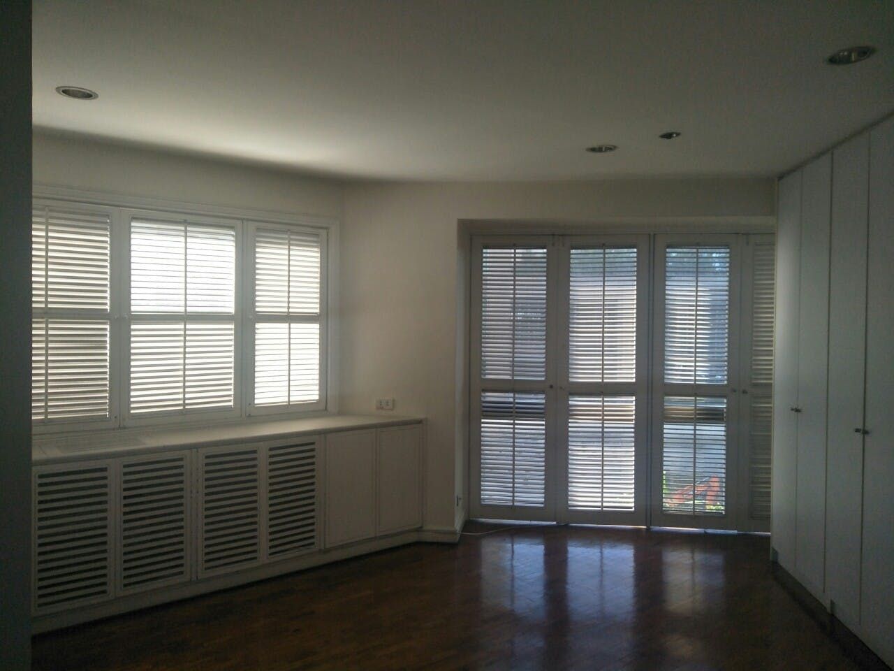 4BR Condo for Rent04