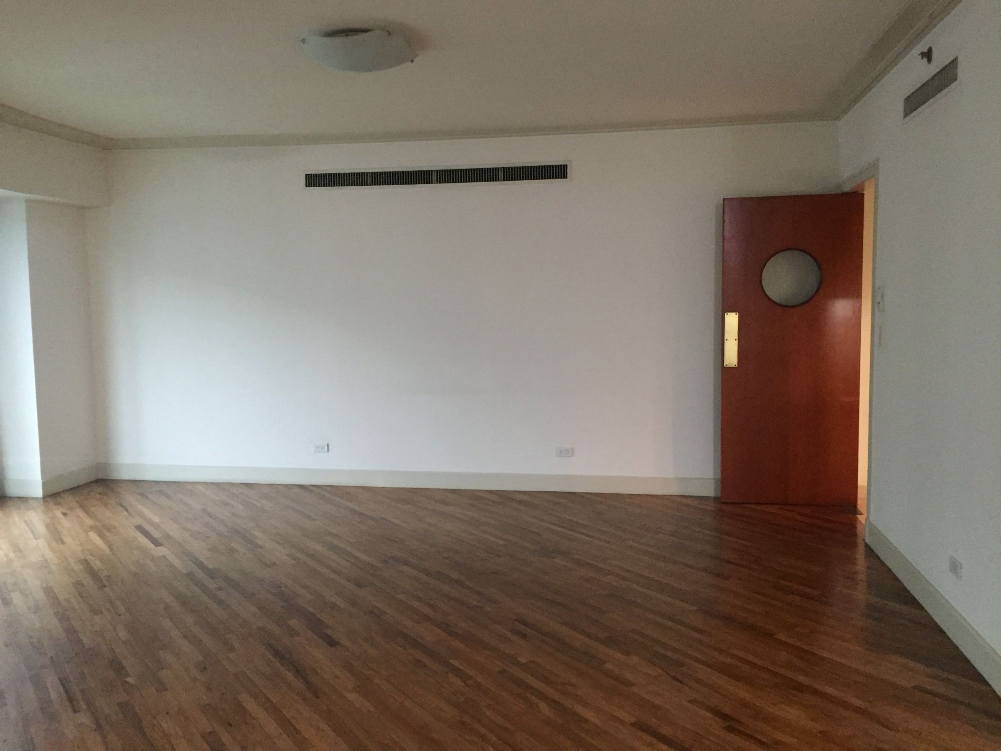 "3BR Condo for Rent in Luna Gardens, Rockwell Center, Makati"07