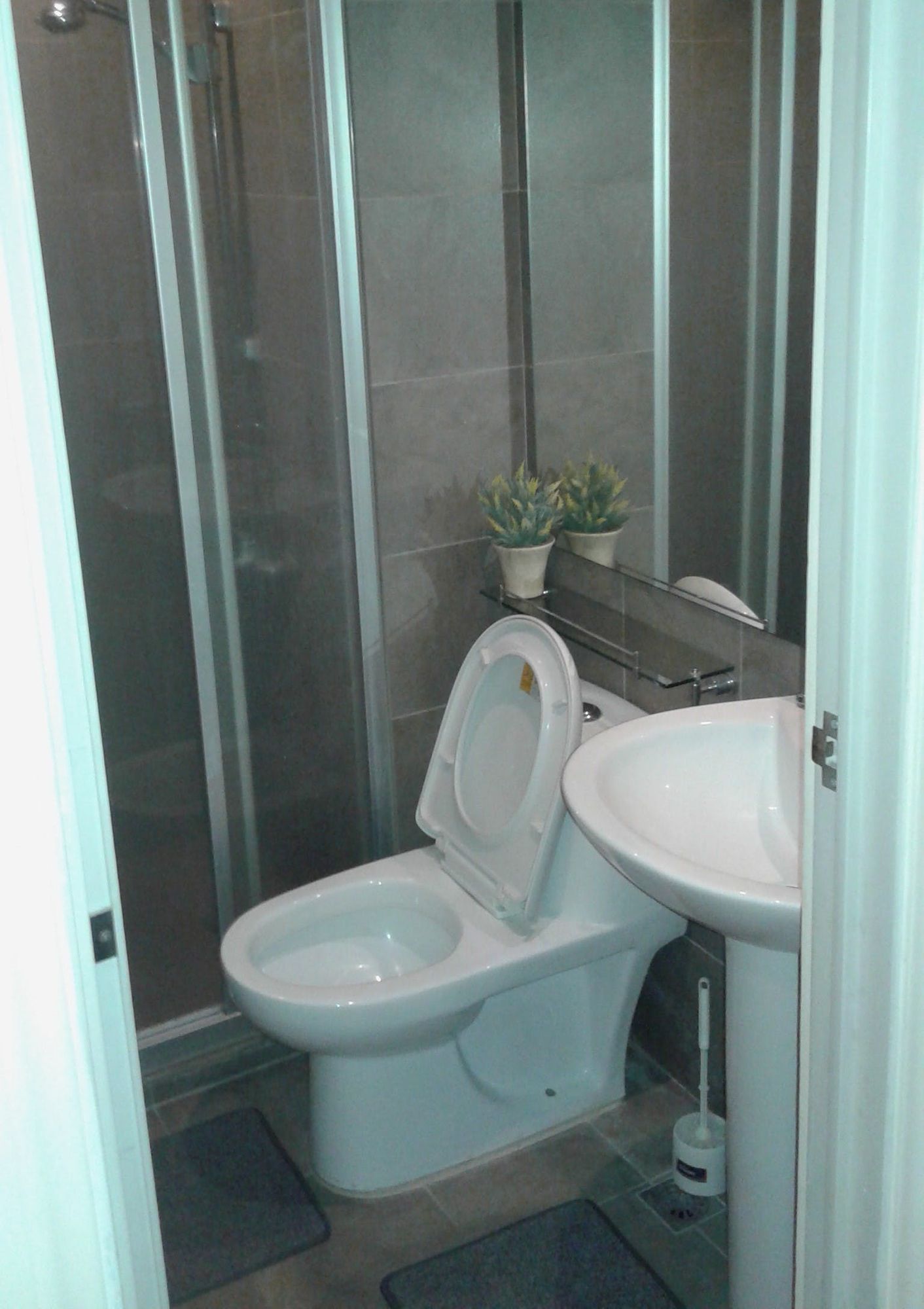 "1BR Condo for Rent in The Gramercy Residences, Poblacion, Makati"07