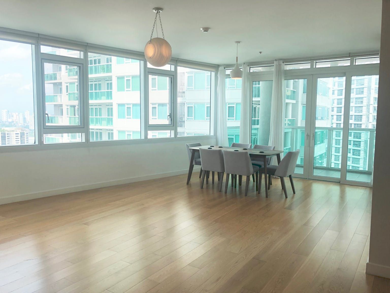 "2BR Condo for Rent in Park Terraces, San Lorenzo, Makati"05