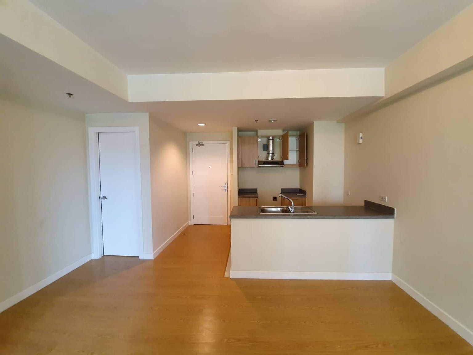 "2BR Condo for Rent in The Grove by Rockwell, Ugong, Pasig"08