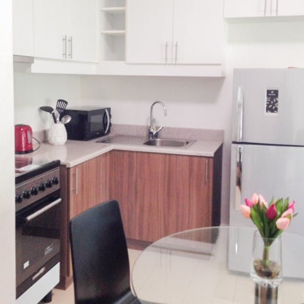 Studio Condo for Rent04