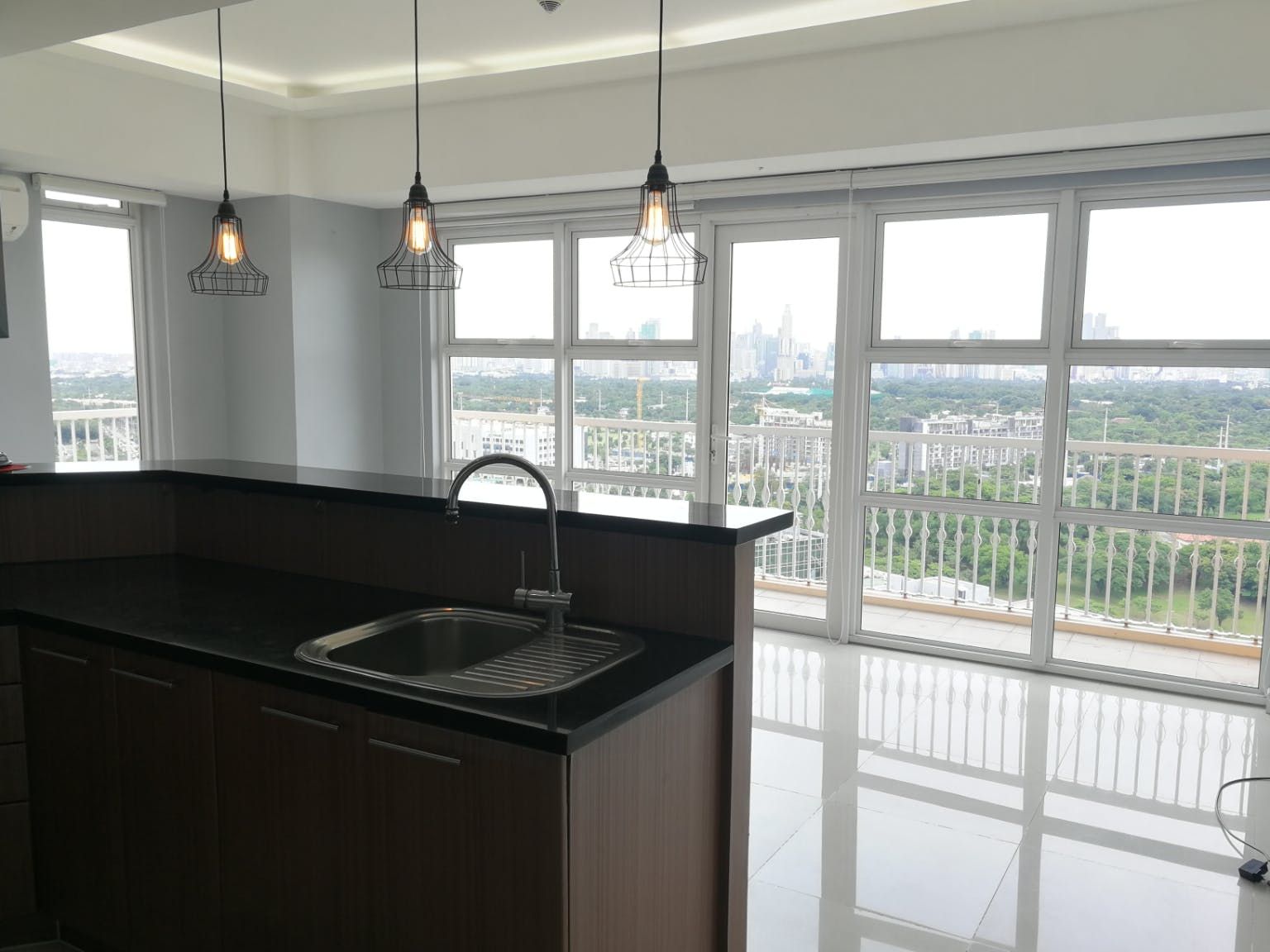 "1BR Condo for Rent in The Venice Luxury Residences, McKinley Hill, Tag"04