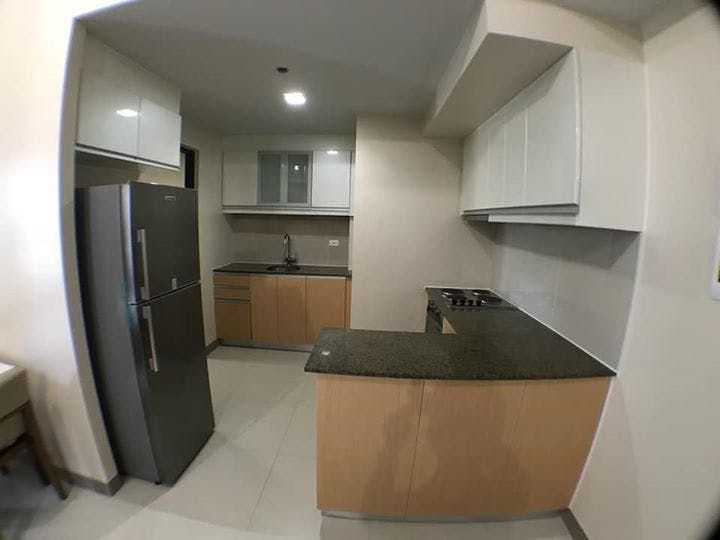 "2BR Condo for Rent in One Uptown Residence, BGC - Bonifacio Global Cit"06