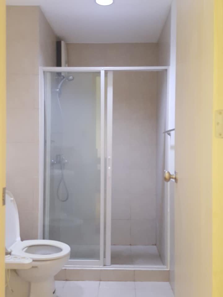 "1BR Condo for Rent in Icon Residences, BGC - Bonifacio Global City, Ta"06