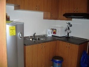 "Studio Condo for Rent in Paseo Parkview Suites, Salcedo Village, Makat"04