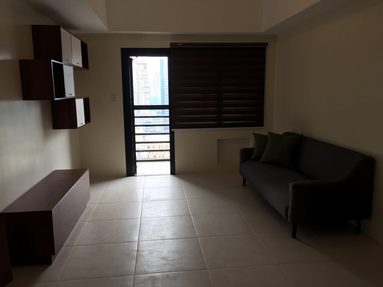 "1BR Condo for Rent in Icon Plaza, BGC - Bonifacio Global City, Taguig"10
