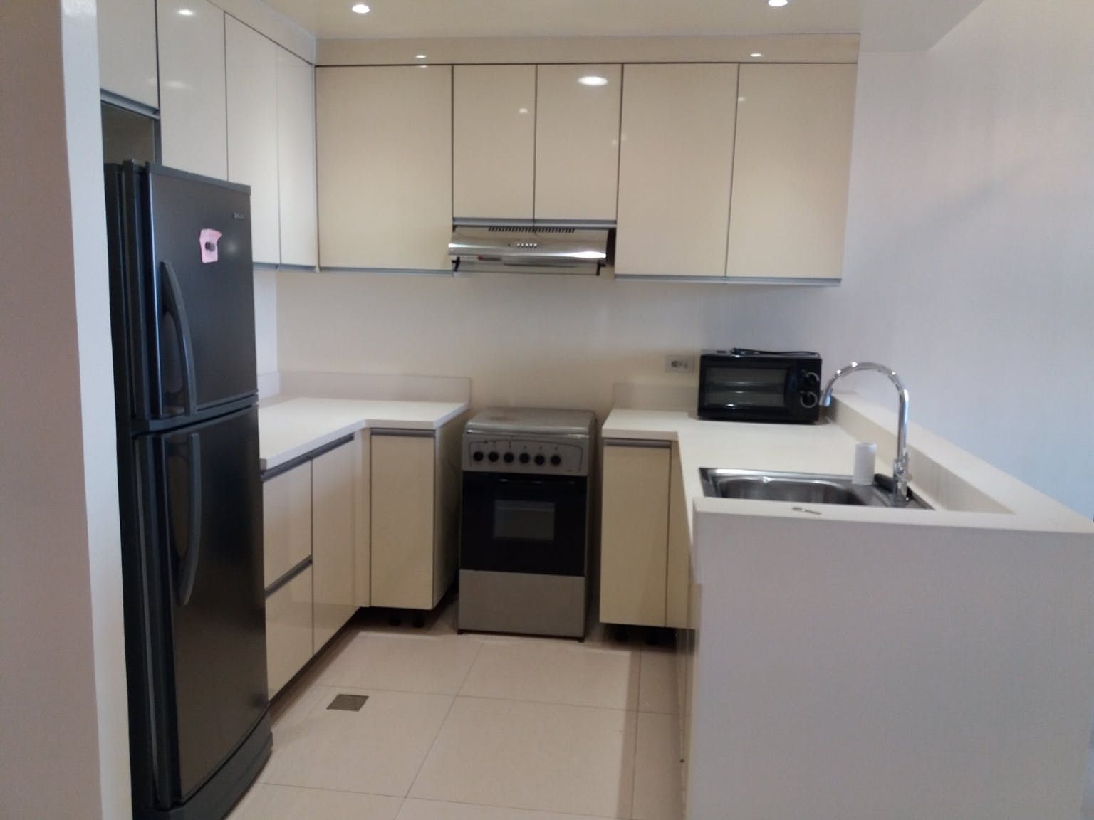 "1BR Condo for Rent in The Infinity, BGC - Bonifacio Global City, Tagui"04