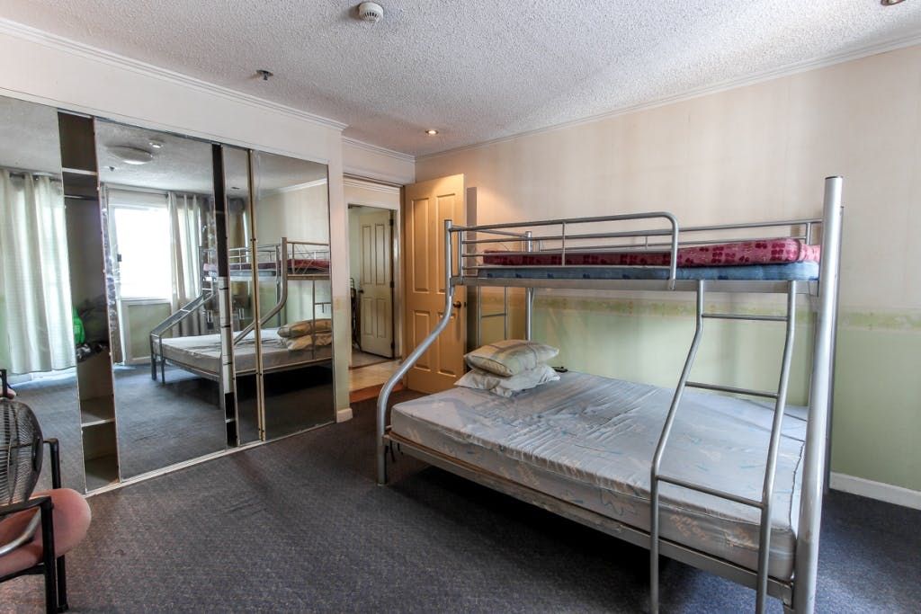 "2BR Condo for Rent in Le Domaine, Salcedo Village, Makati"08