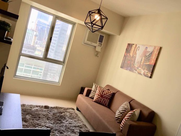 "1BR