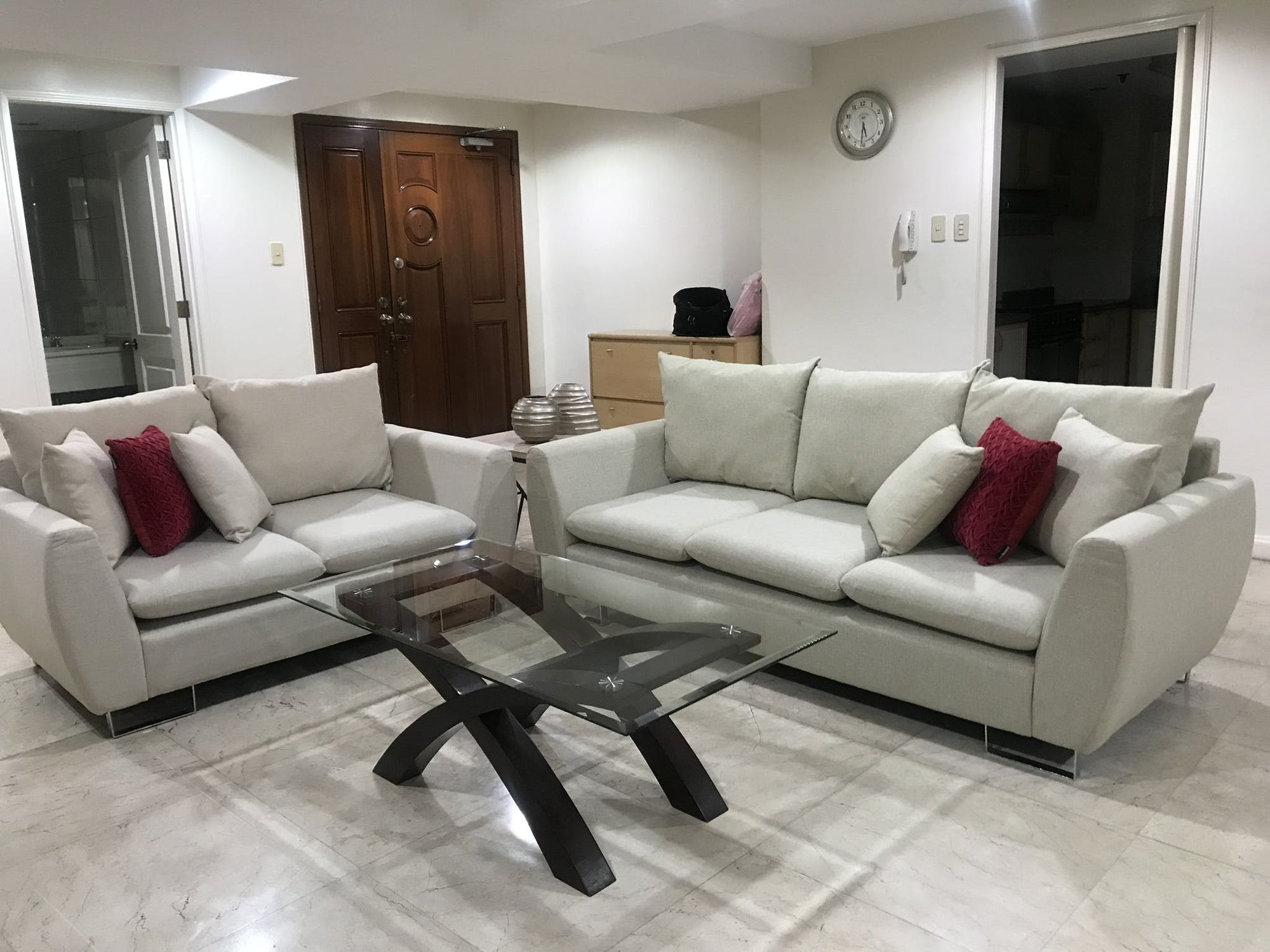 3BR Condo for Rent04