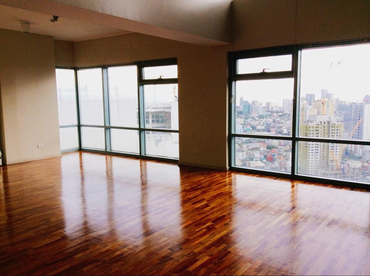 3BR Condo for Rent04