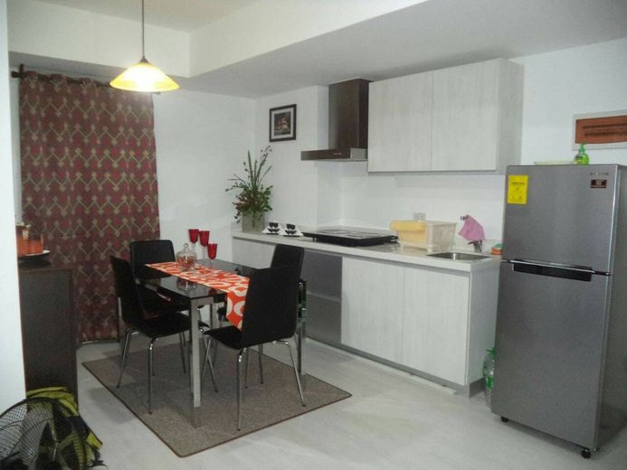 "2BR