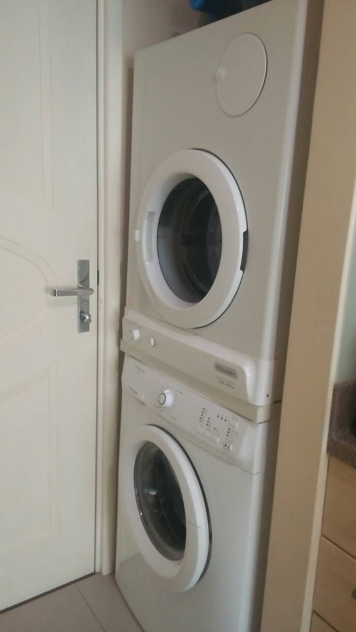 "Studio Condo for Rent in One Rockwell, Rockwell Center, Makati"04