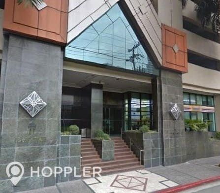 "2BR Condo for Rent in Classica Tower Condominium, Salcedo Village, Mak"04