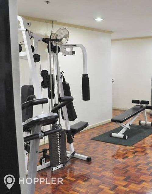 "2BR Condo for Rent in Classica Tower Condominium, Salcedo Village, Mak"08