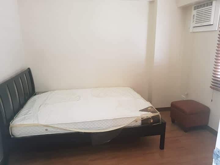 "1BR Condo for Rent in One Castilla Place, Valencia, Quezon City"06