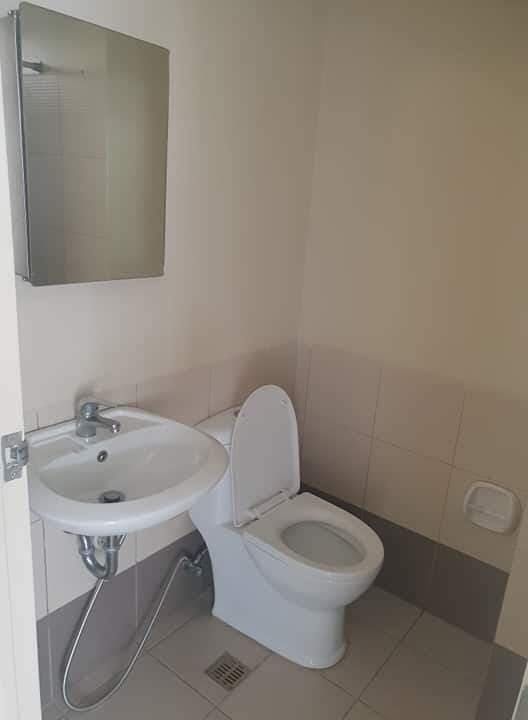"1BR Condo for Rent in One Castilla Place, Valencia, Quezon City"08