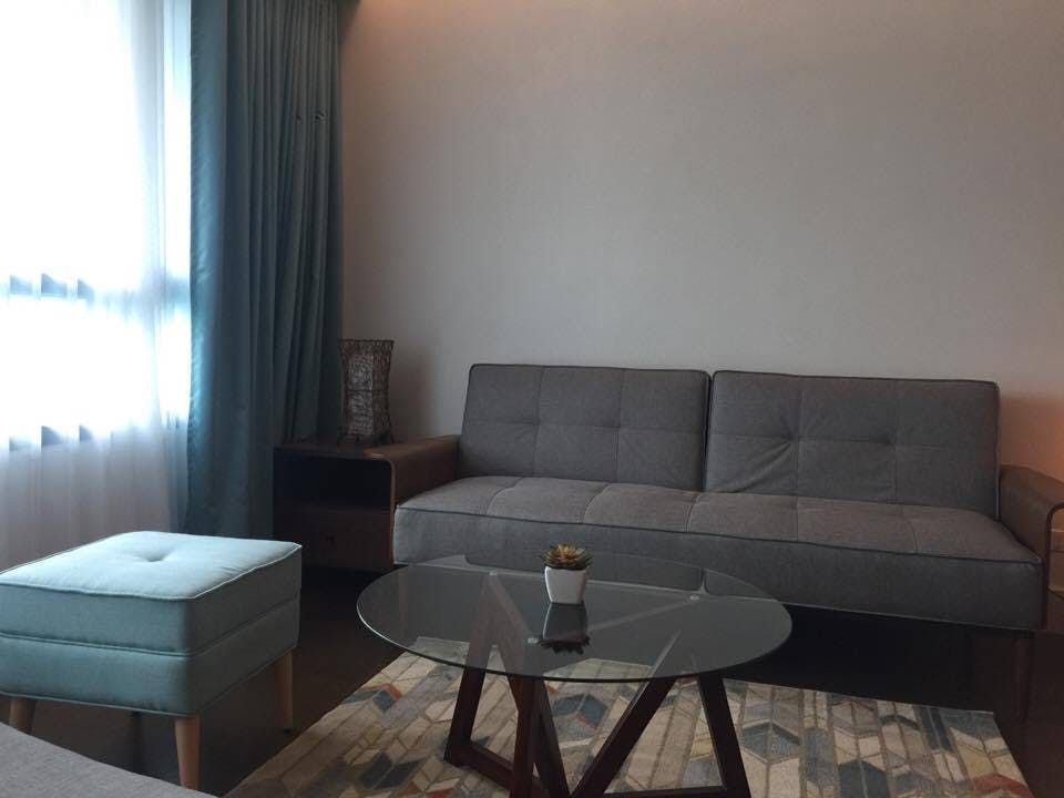"1BR Condo for Rent in Edades Tower and Garden Villas, Rockwell Center,"08
