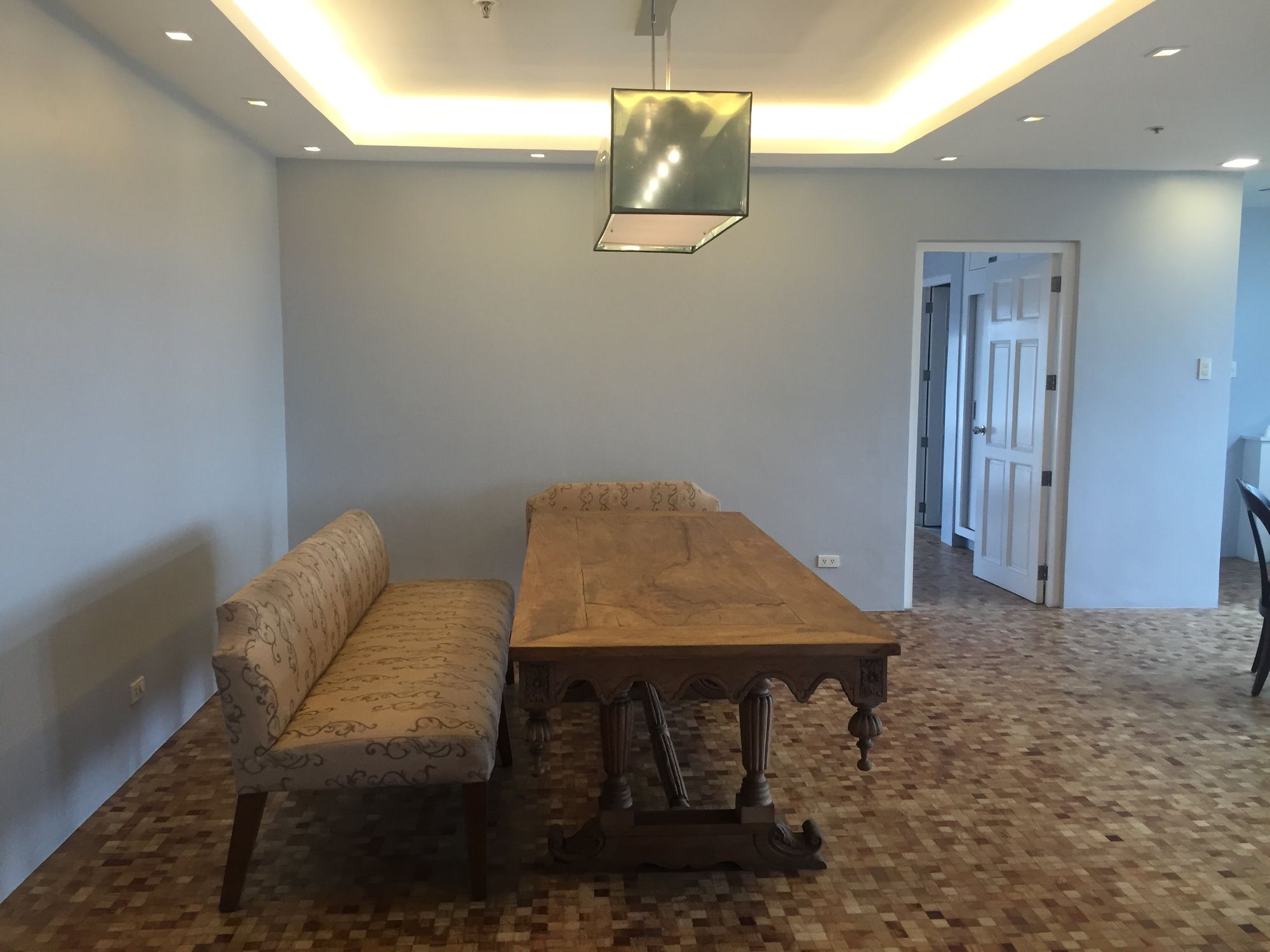 "4BR Condo for Rent in The Crescent Condominium, Ortigas Center, Pasig"04