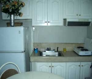 "1BR Condo for Rent in Asian Mansion II, Legazpi Village, Makati"04