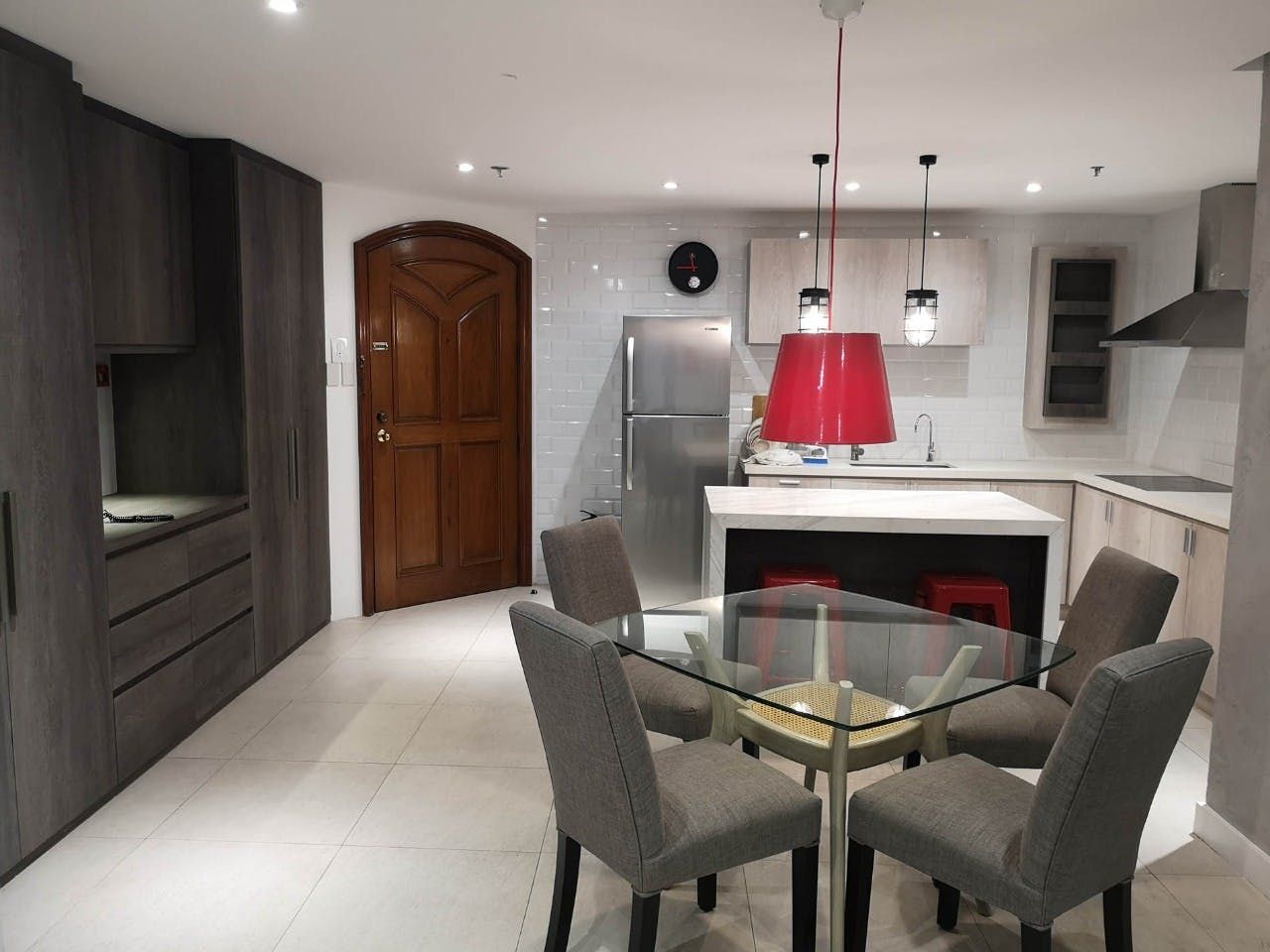 "2BR Condo for Rent in Emerald Mansion, Ortigas Center, Pasig"06