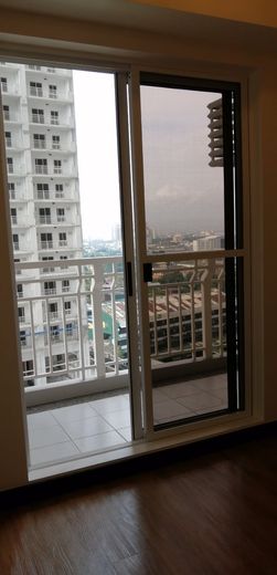 "1BR