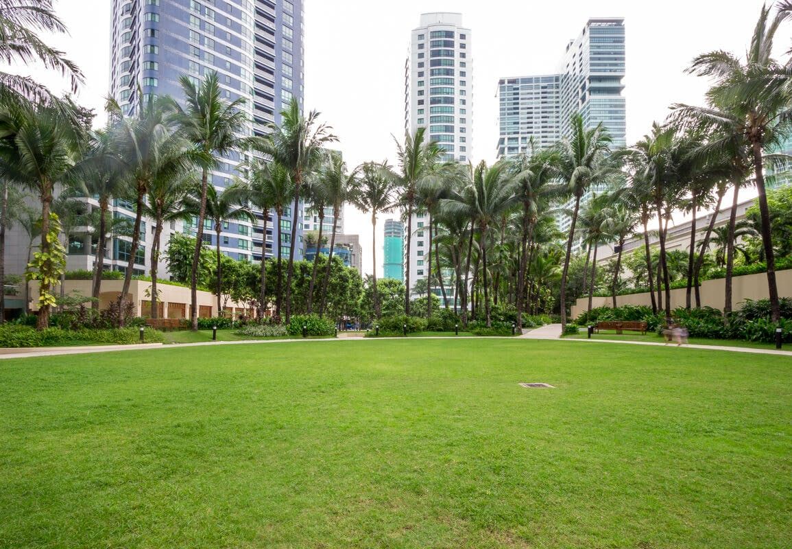 "3BR Condo for Rent in Rizal Tower, Rockwell Center, Makati"08