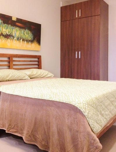 "1BR