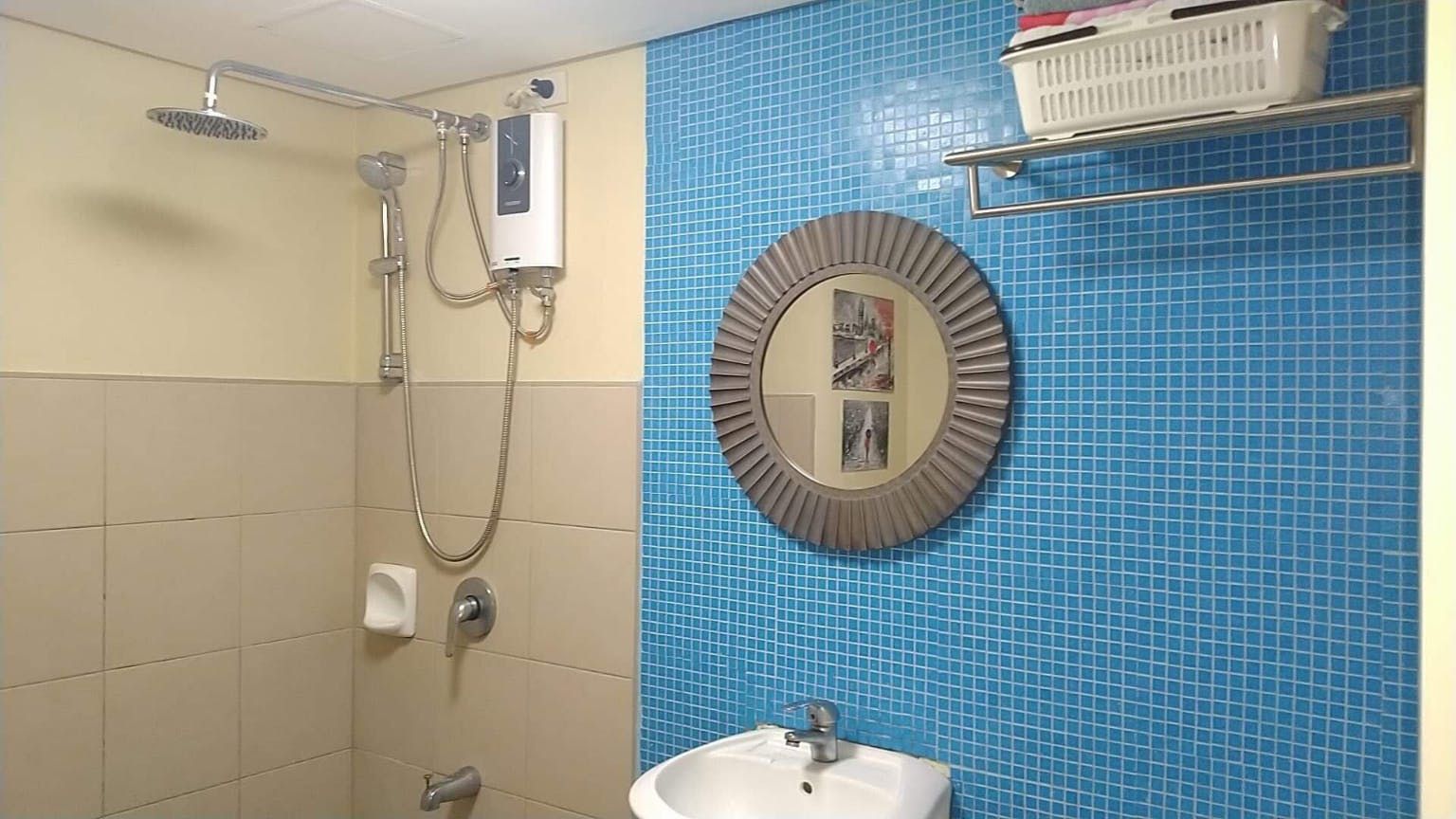 "1BR Condo for Rent in Avida Towers 34th Street BGC, BGC - Bonifacio Gl"06