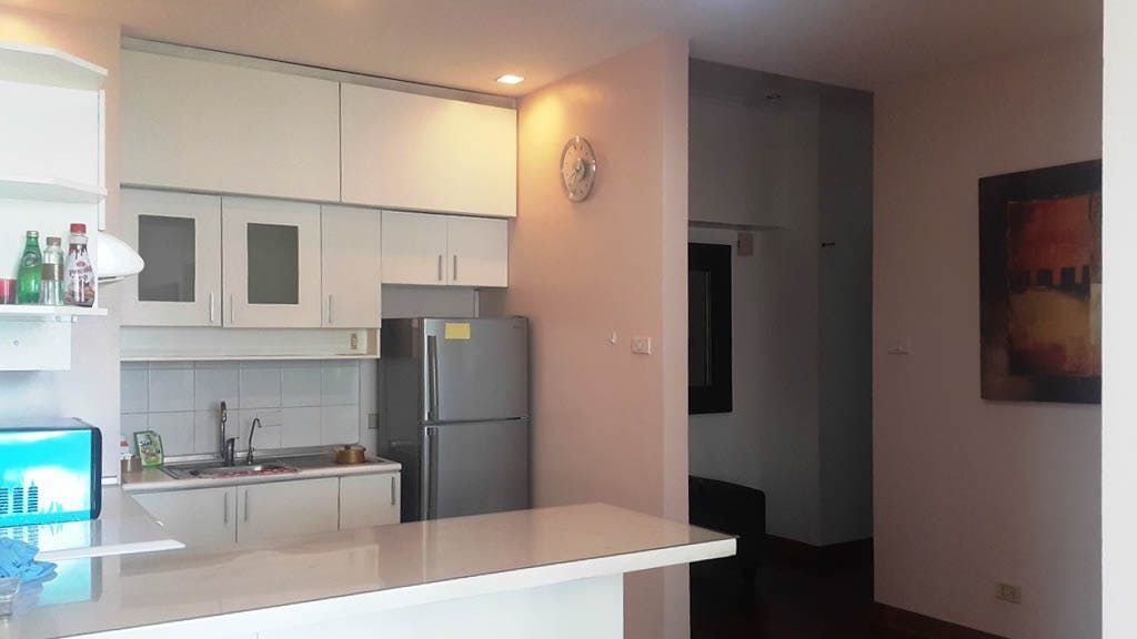 "2BR Condo for Rent in The Asia Tower, Legazpi Village, Makati"06